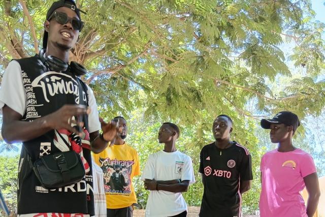 Les jeunes ambassadeurs de la formation professionnelle participent aux activités organisées par le COJOJ