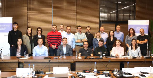 Workshop experts group picture