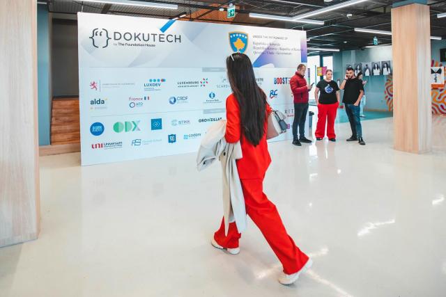 Participants at DokuTech event