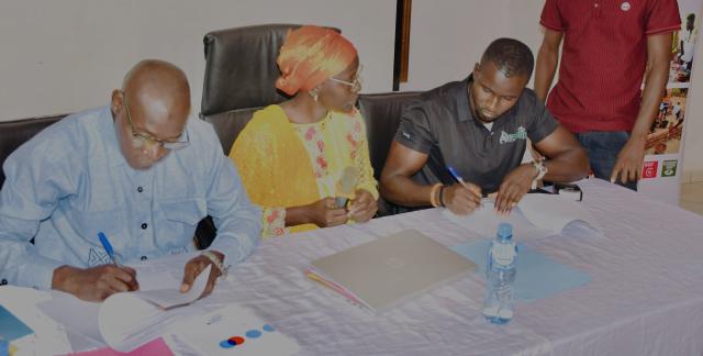 signature de convention de partenariat