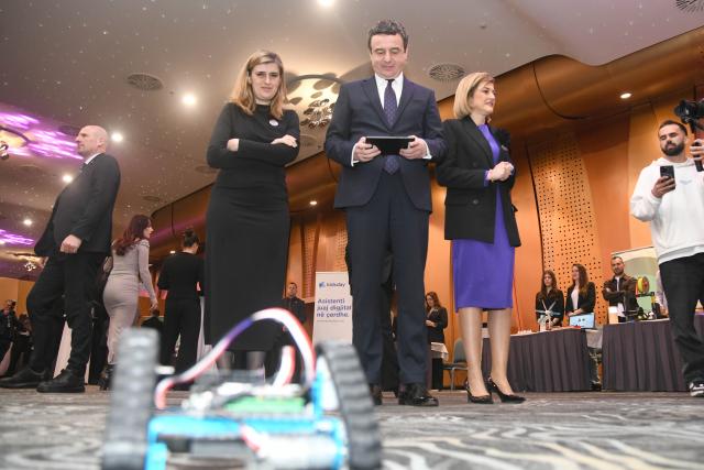 Government officials during innovation day expo